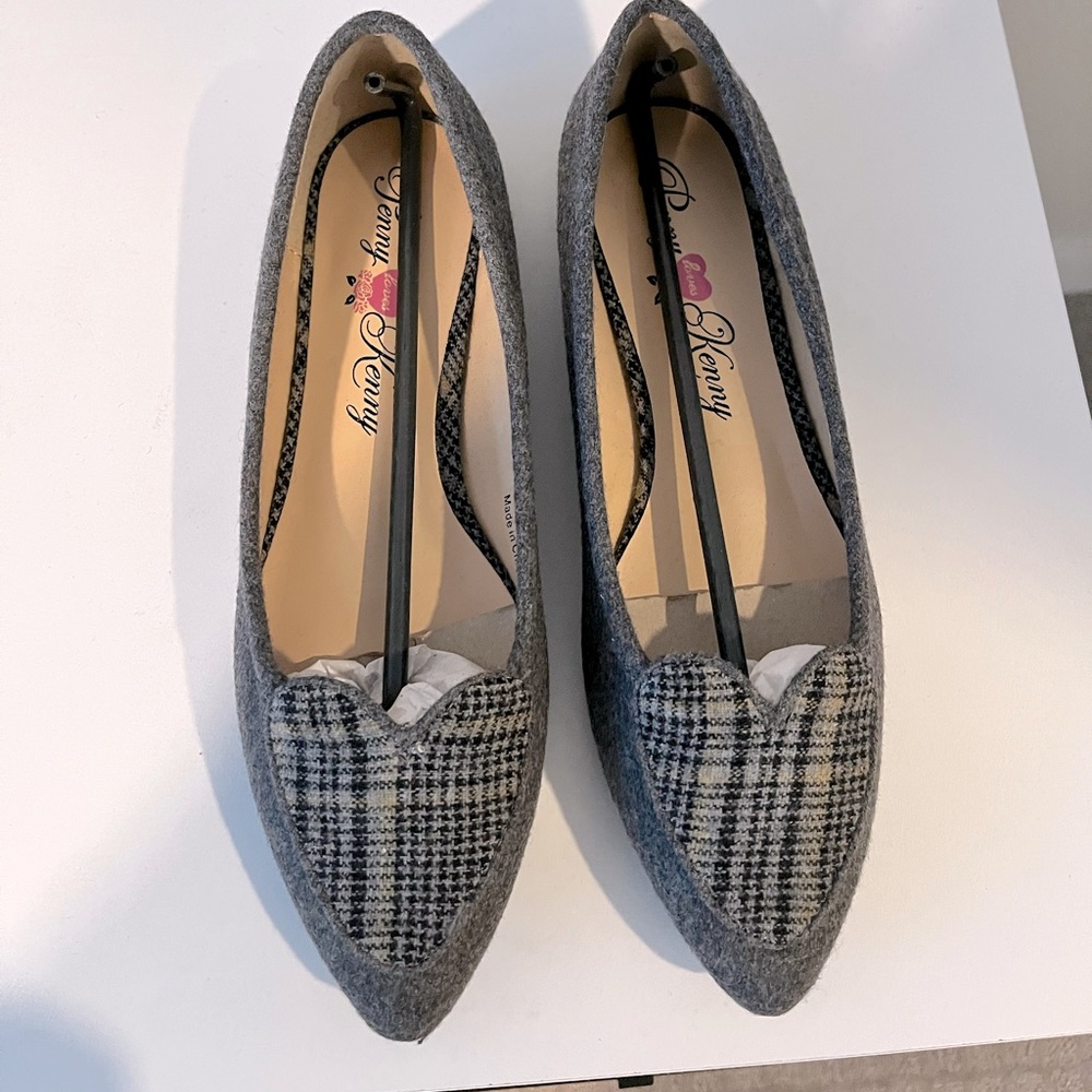 Brand new flat shoes